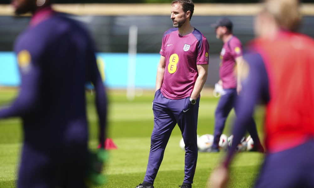 POTENCIJALNI PROBLEM ZA SAUTGEJTA Englezi bez važnog defanzivca na Srbiju?