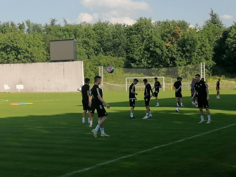 ČUKARIČKI POČEO PRIPREME Trener Stanić: Moramo da budemo u vrhu srpskog fudbala i od toga nema odstupanja