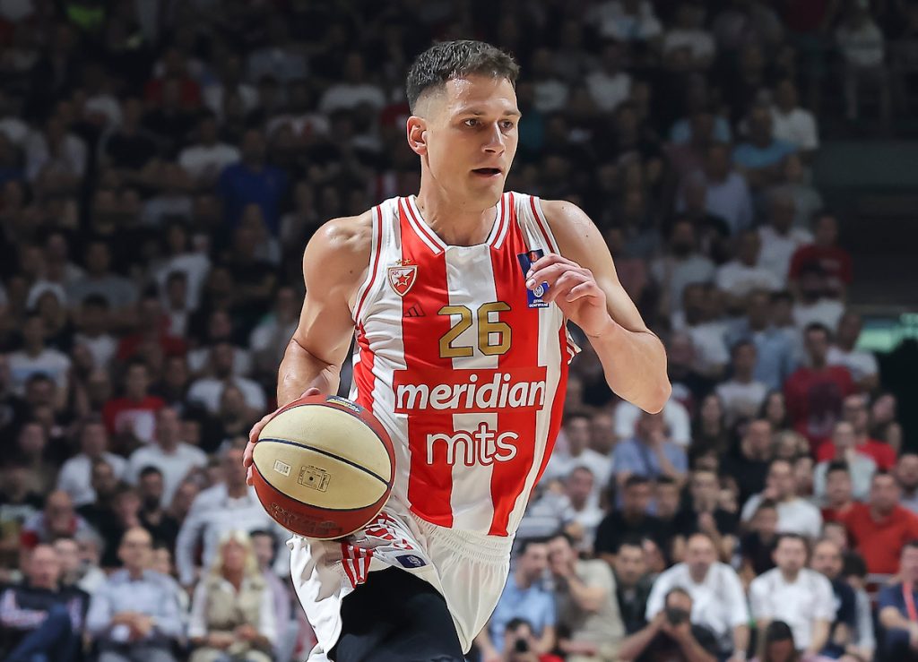 Neko ima spomenik Klintonu, a neko Peć, Gračanicu i Dečane! O Nedovićevoj objavi dugo će da se priča