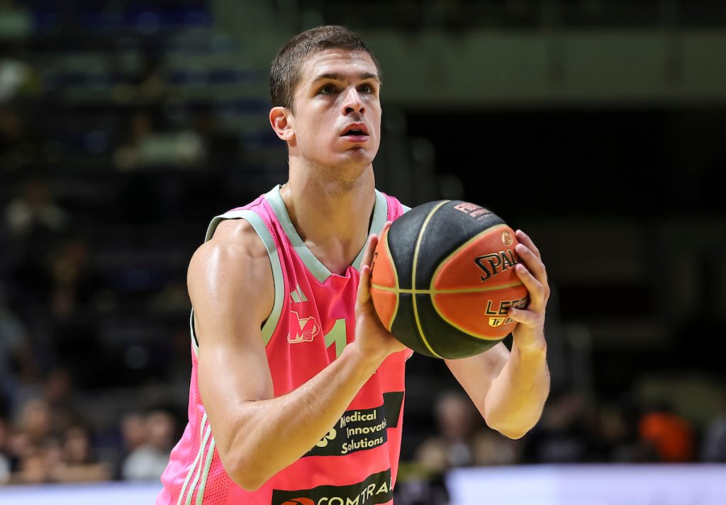 Oglasio se Miško Ražnatović povodom povrede Nikole Đurišića… Nije dobro!