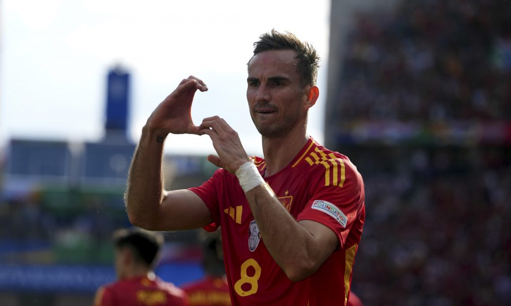 JUNAK DANA Dodavanjem razorio hrvatsku odbranu, pa se „poigrao“ sa Modrićem! Gol i asistencija Ruiza za manje od 180 sekundi (VIDEO)