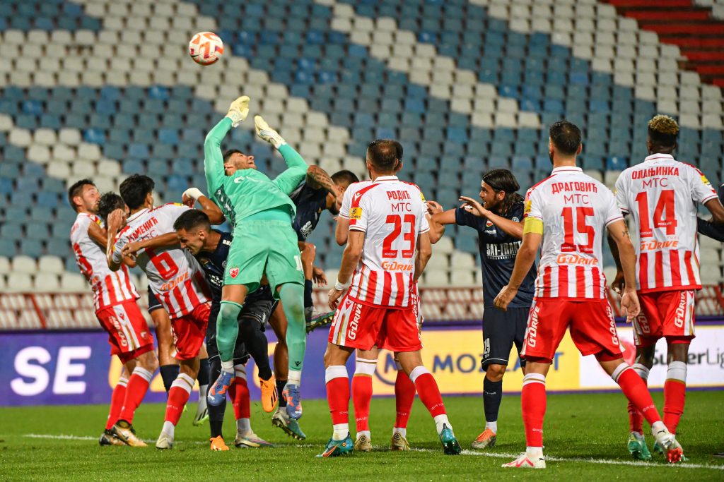 SAZNAJEMO Zvezda ima probleme pred start sezone! Dva igrača nisu…