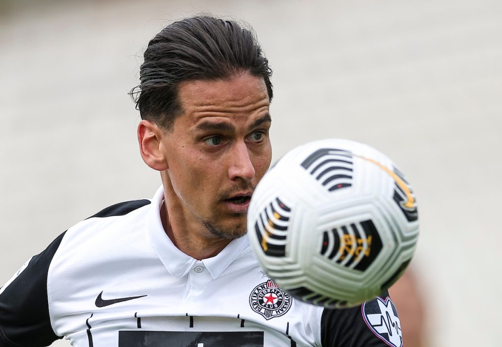 JEDINI POGODIO Bivši igrač Partizana doneo tri boda Konji (VIDEO)