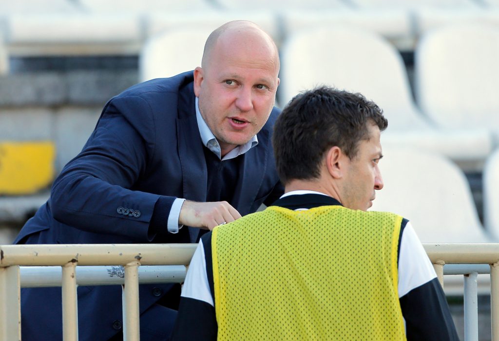 SUDAR TRENERA O KOJIMA „GROBARI“ SANJAJU Pobedio je onaj iskusniji… (FOTO)