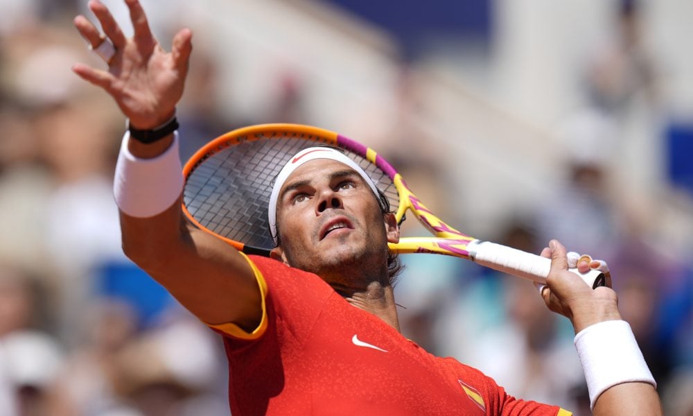 VELIKI RIVALI, ALI I PRIJATELJI Nadal ponovo „progovorio“ srpski zbog Novaka