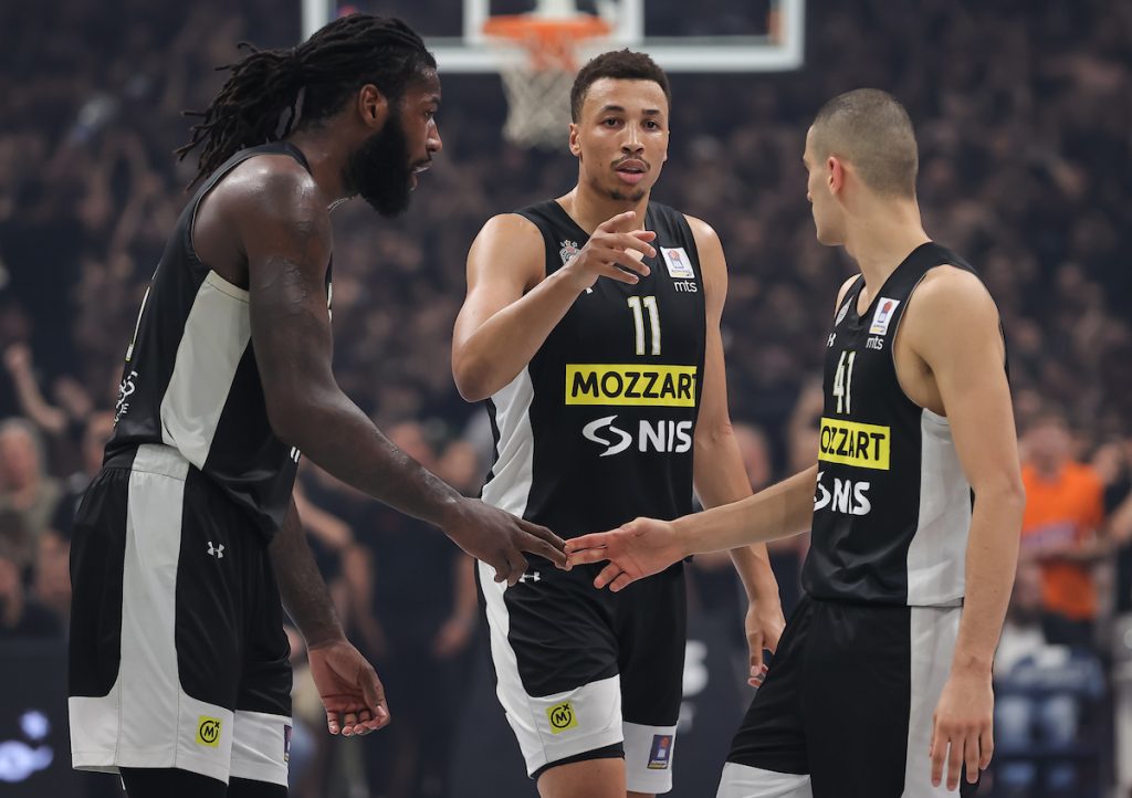 POGUBIO SE OD ODLASKA IZ PARTIZANA Bivši as crno-belih u svađi sa upravom, smeši mu se treći klub u dve godine