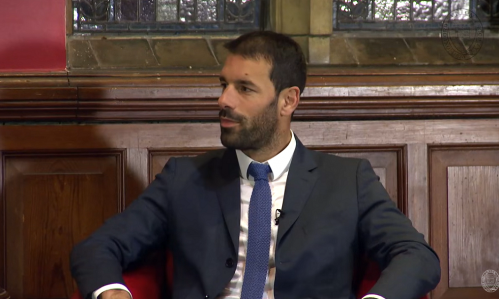 PONOVO NA „MESTU ZLOČINA“ Rud van Nistelroj se vratio u Mančester junajted!