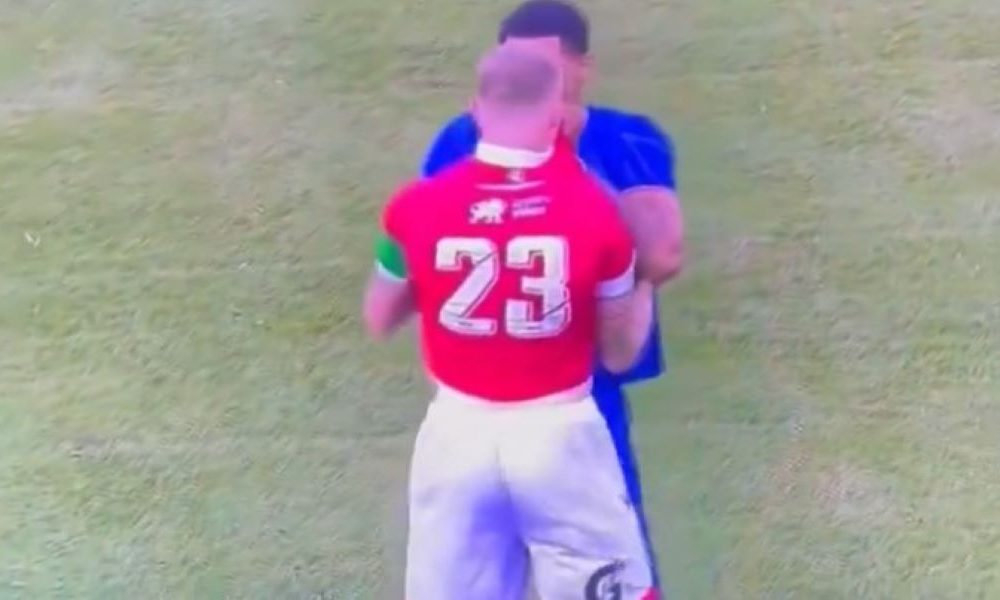 UZAVRELE STRASTI Sukob na utakmici Čelsija posle samo dva minuta (VIDEO)