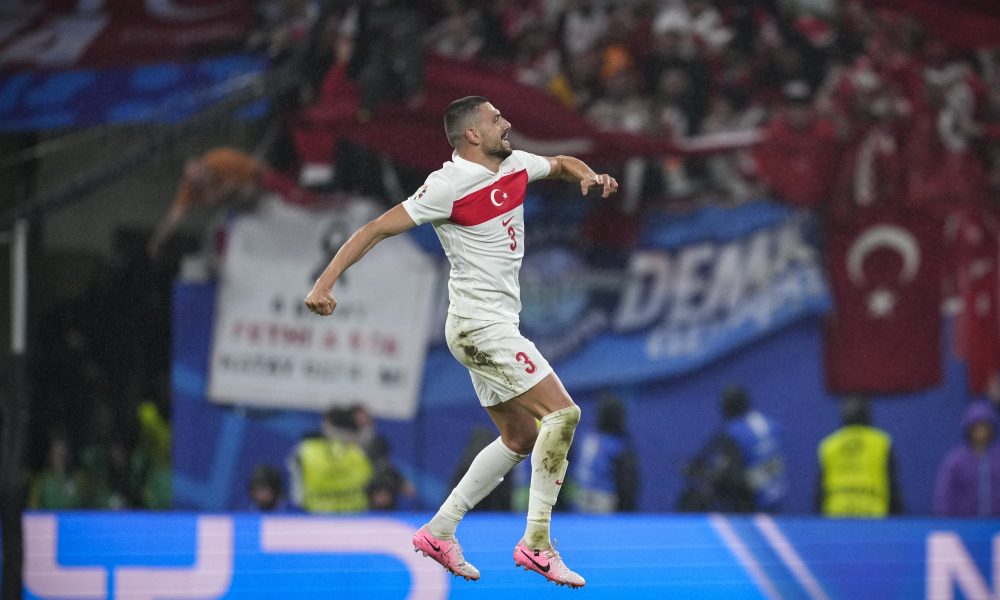 JUNAK DANA Nisu baš svi koji igraju u Arabiji van forme… Ovaj čovek je primer!