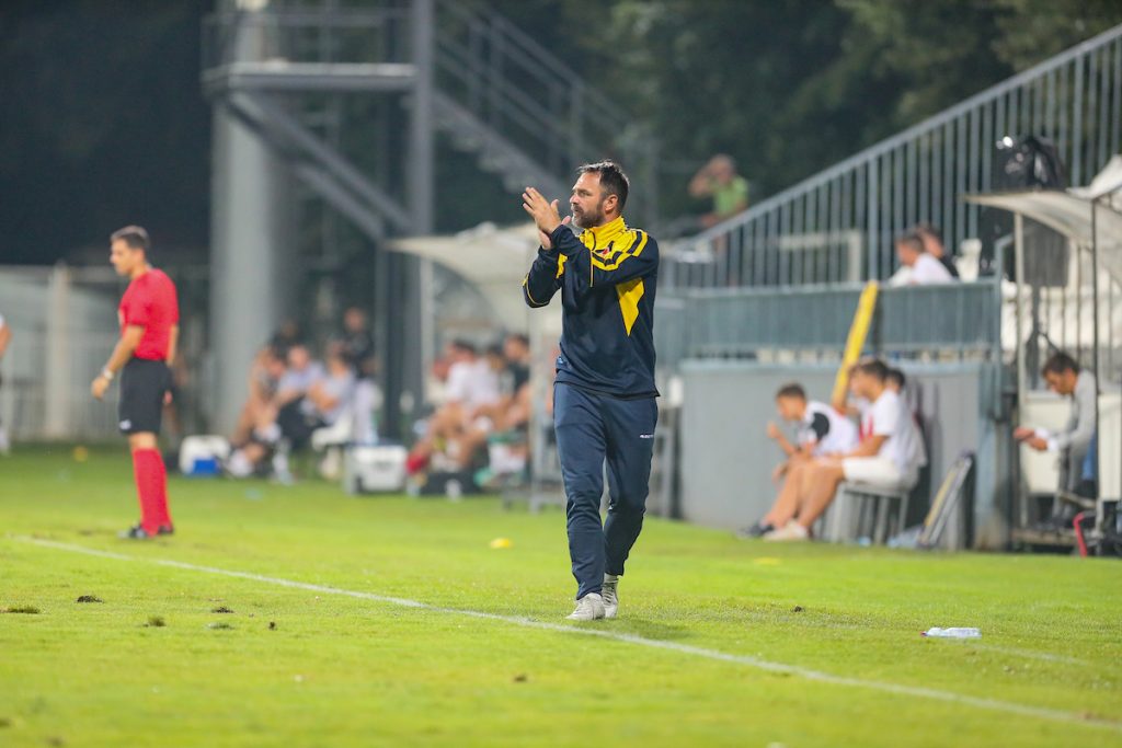 RADUJE SE JUG Radnički upisao prve bodove u sezoni, vrelo je bilo u Leskovcu