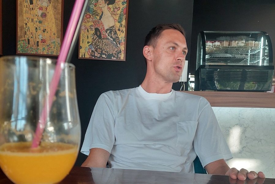 OGLASIO SE NEMANJA MATIĆ Nije bilo lako ostati priseban pri onakvom suđenju… Nadam se da će u FSS da pogledaju snimak