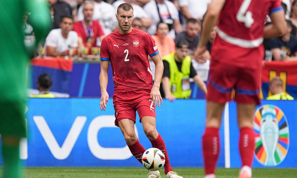 HIT SCENA U MILANU Ibrahimović našao „manu“ Pavloviću, pa nasmejao sve prisutne (VIDEO)