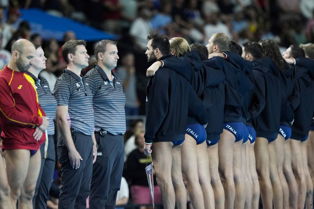 BRAVO, ITALIJANI Skandal na Olimpijskim igrama! Nezadovoljni vaterpolisti bojkotovali utakmicu (VIDEO)