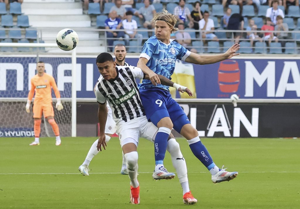 FUDBAL JE IGRA U KOJOJ TREBA DATI GOL, A PARTIZAN TO NE UME Crno-beli se bez ispaljenog metka oprostili od Evrope posle poraza u Gentu – 1:0 (FOTO/VIDEO)