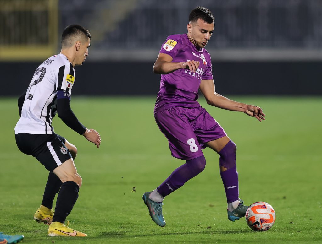 OZBILJNA ULOGA PO DOLASKU U RAPID Gojković za MBS: Rumunska liga je brža i ujednačenija od srpske! Da ne pričam o infrastrukturi…