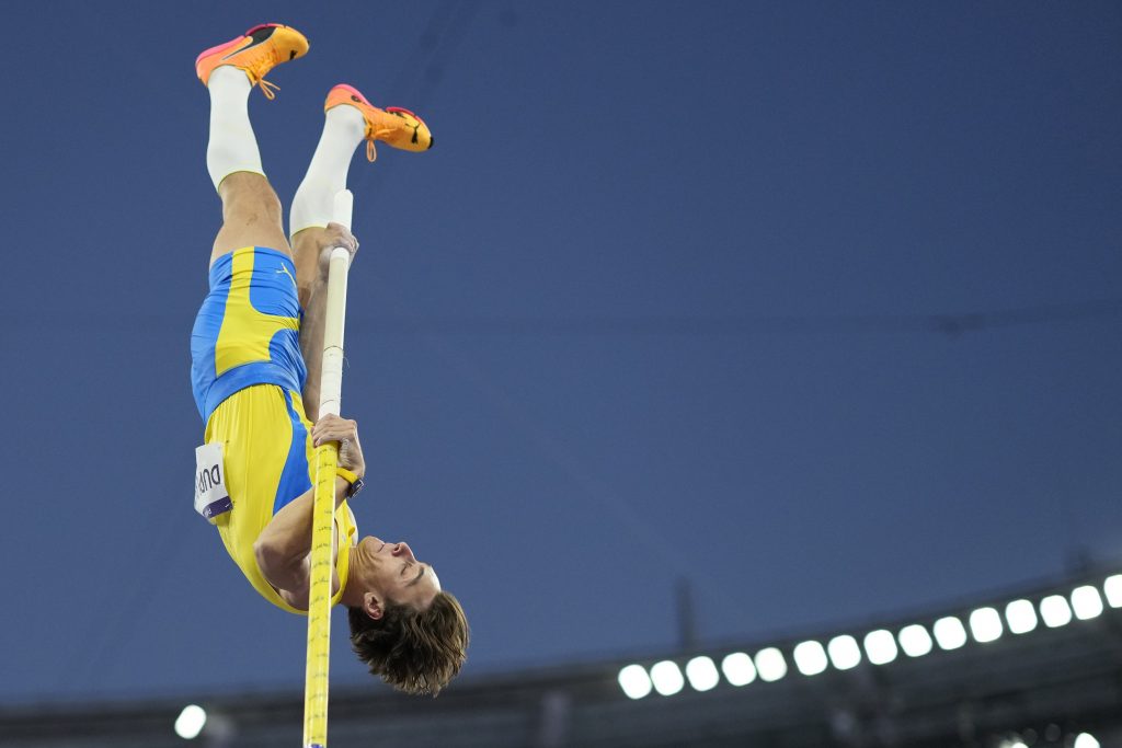 NOVI BUBKA Viđen je novi svetski rekord, gde su granice ovog momka!? (VIDEO)