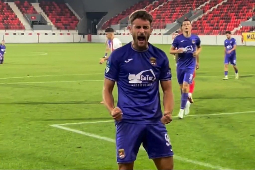 LJUBIČASTO JE U MODI Grafičar u punoj brzini protutnjao kroz Leskovac