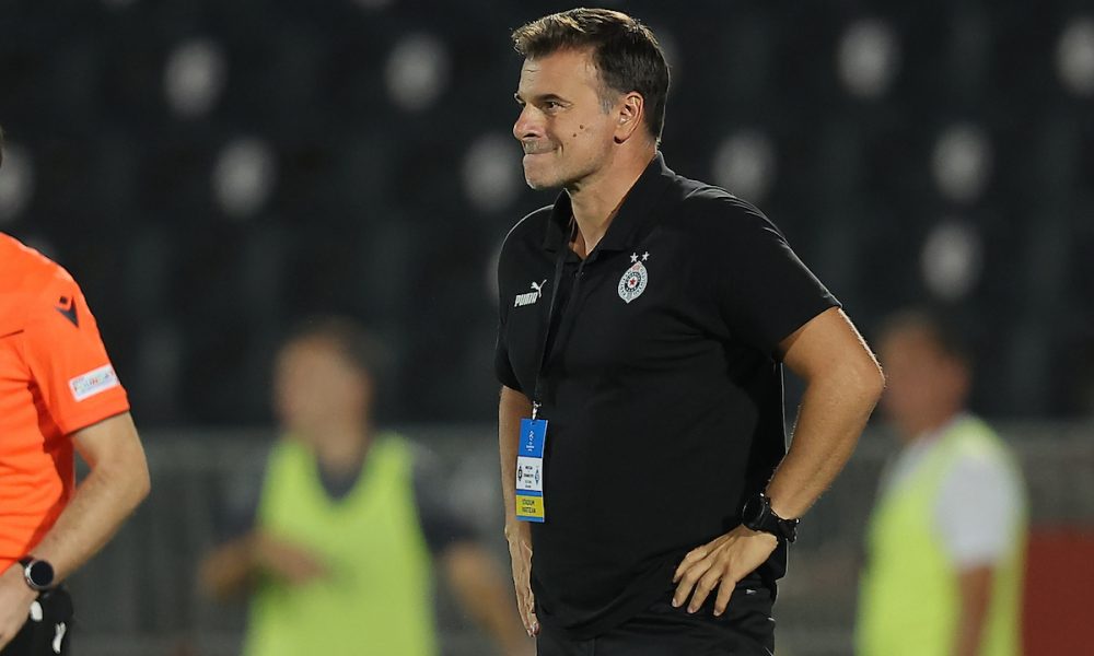 STANOJEVIĆ BI KAO OBRADOVIĆ, ALI NE MOŽE Evo šta je trener Partizana rekao između redova posle debakla od Dinama