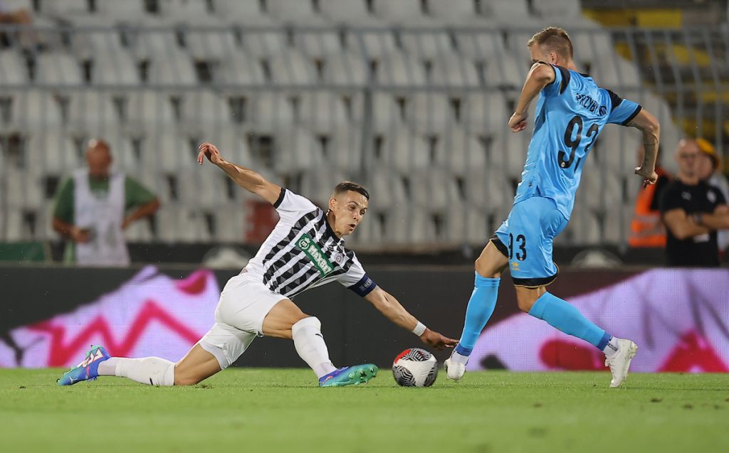 ŠOK U HUMSKOJ Kapitulirala odbrana Partizana… Lugano došao prelako u prednost (VIDEO)