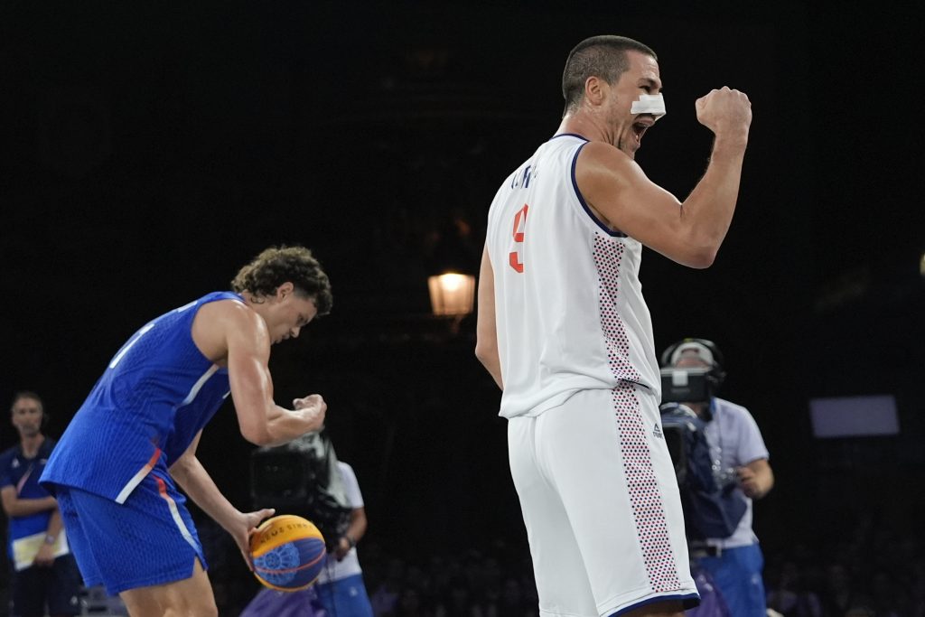 BASKET 3×3 Srbija na korak od polufinala!