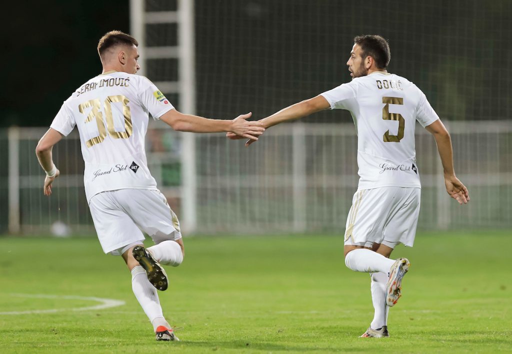 PREOKRET NA BANOVOM BRDU Čukarički se poigravao, pa slavio nad Jedinstvom