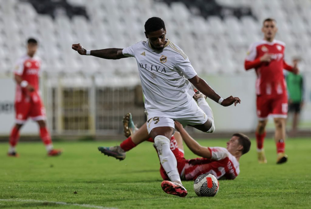 SADA I ZVANIČNO Melo je napustio Banovo brdo, novi je fudbaler Al Džazire (FOTO)