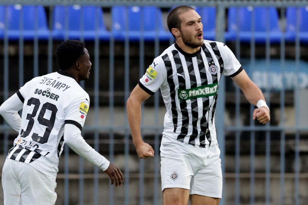 MILOŠEVIĆ BEZ RIZIKA Partizan sa najjačim adutima napada tim koji ove sezone ne zna za poraz (SASTAVI)