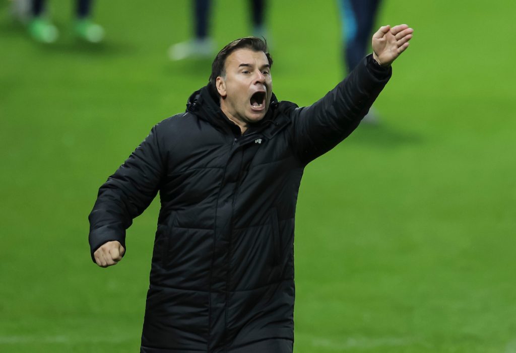 STANOJEVIĆ SE SUKOBIO SA NAVIJAČIMA: Sram vas bilo! (VIDEO)