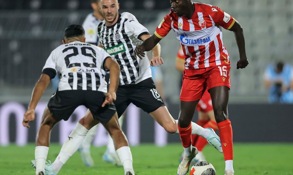 ZVEZDA IMA OGROMNU PREDNOST Silas duplirao vođstvo crveno-belih neposredno pred odlazak na pauzu! (VIDEO)
