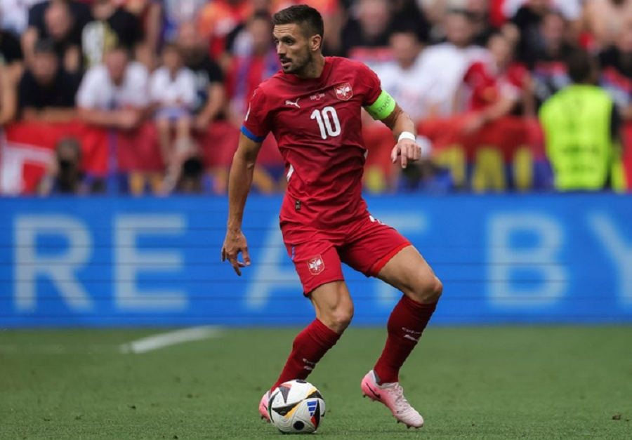 „NE SLUŠAJTE TRENERA, IGRAJTE 4-3-3“ Bivši Tadićev saigrač otkrio kako je srpski as menjao taktiku!