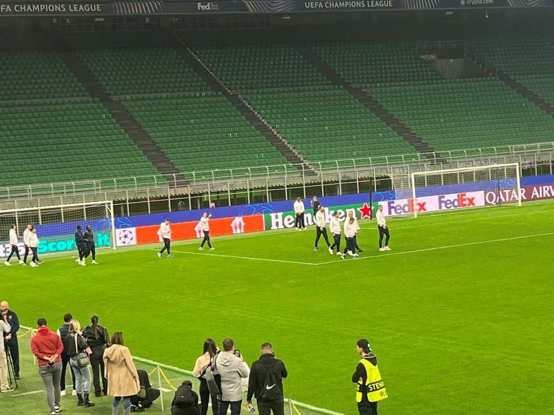 OSETILI TEREN Fudbaleri Crvene zvezde prošetali po „Đuzepe Meaci“ (VIDEO)