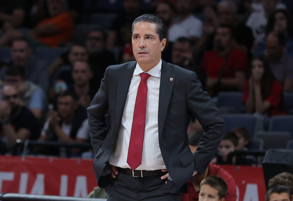 OŠTRA PORUKA SFEROPULOSA: Nemojte da plačete odmah!