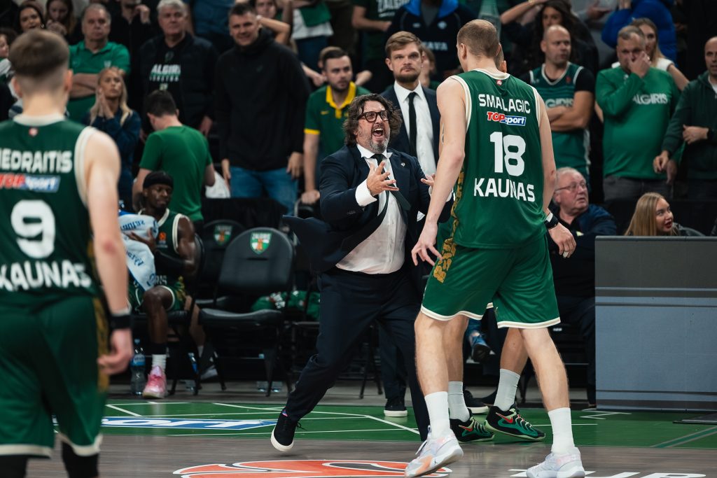 OVO ĆE DA RAZBESNI „DELIJE“ Smailagić o duelu s Kalinićem: Ako je sudija svirao faul, onda je tako sto posto!