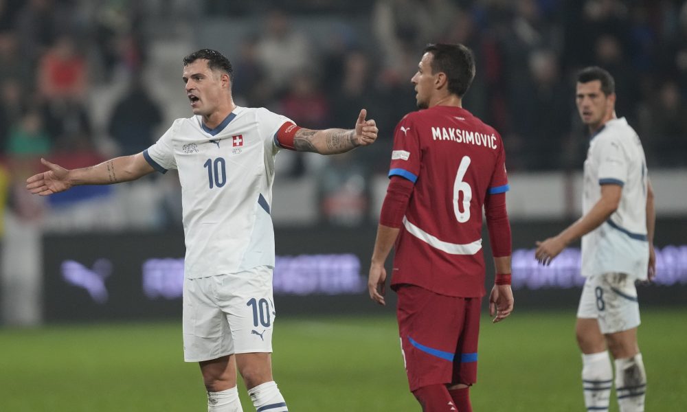 PRZNICA JE Detalj koji su videli samo oni na stadionu, Džaka pre penala gurnuo Rajkovića, iznervirao ga… (VIDEO)