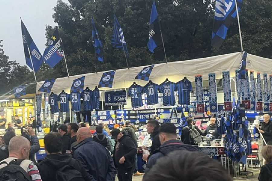 SJAJAN PRIZOR PRED „MEACOM“ Sve je podređeno publici, navijači hrle na stadion! (FOTO/VIDEO)