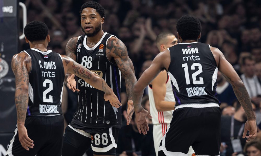 SAMO JEDAN DOMAĆI IGRAČ PARTIZANA BIO STRELAC PROTIV BAJERNA Evo kako stoje crno-beli po tom parametru, a kako u Zvezdi posle tri kola Evrolige