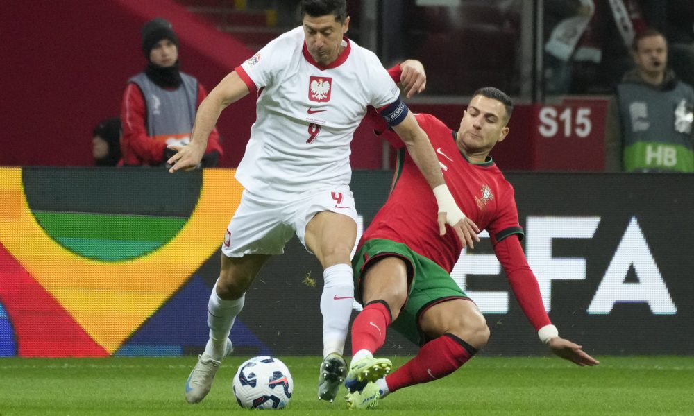 DA LI ĆE POLJSKA DA SE ODREKNE LEVANDOVSKOG KAO SRBIJA TADIĆA? Golgeter Barse žestoko udario na selektora!