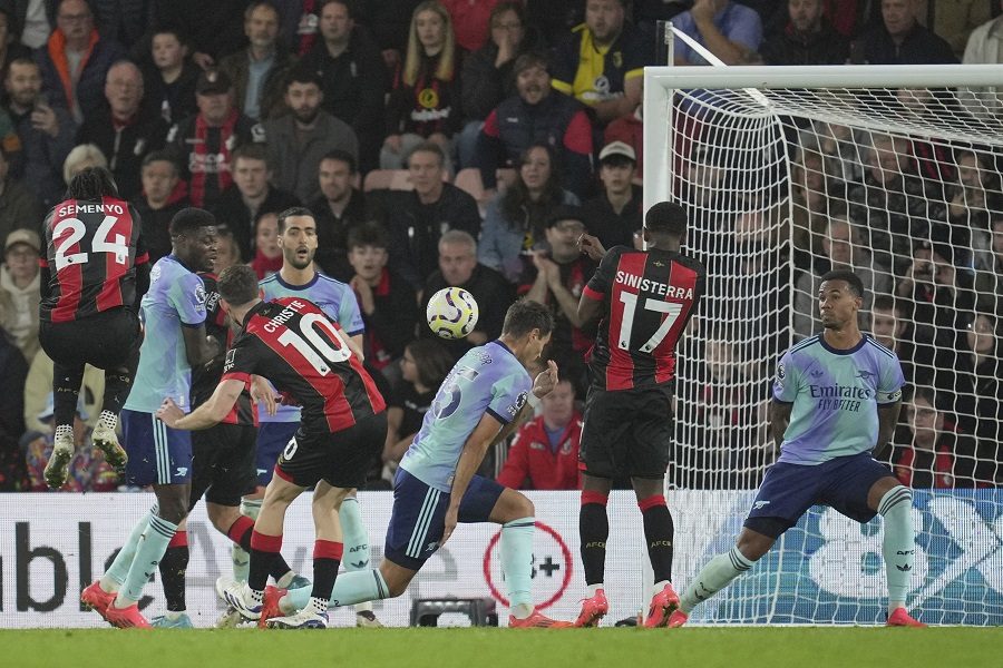 PREMIJER LIGA Šok za Arsenal! „Tobdžije“ počele da gube trku sa Liverpulom i Sitijem… (VIDEO)