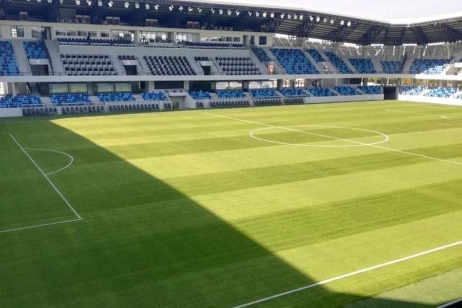LOZNICA PODRHTAVA Derbi jeseni igra se na „Lagatoru“… Loznica želi skalp pribojskih „kamiondžija“ (VIDEO)