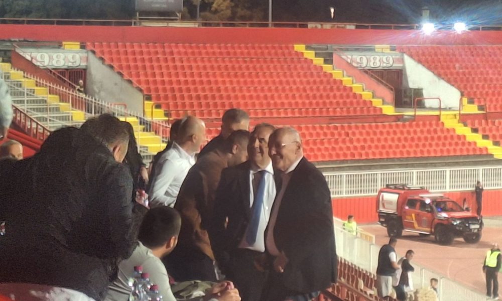 FOTO UBOD Budući predsednik Partizana bodri Novi Pazar na „Karađorđu“