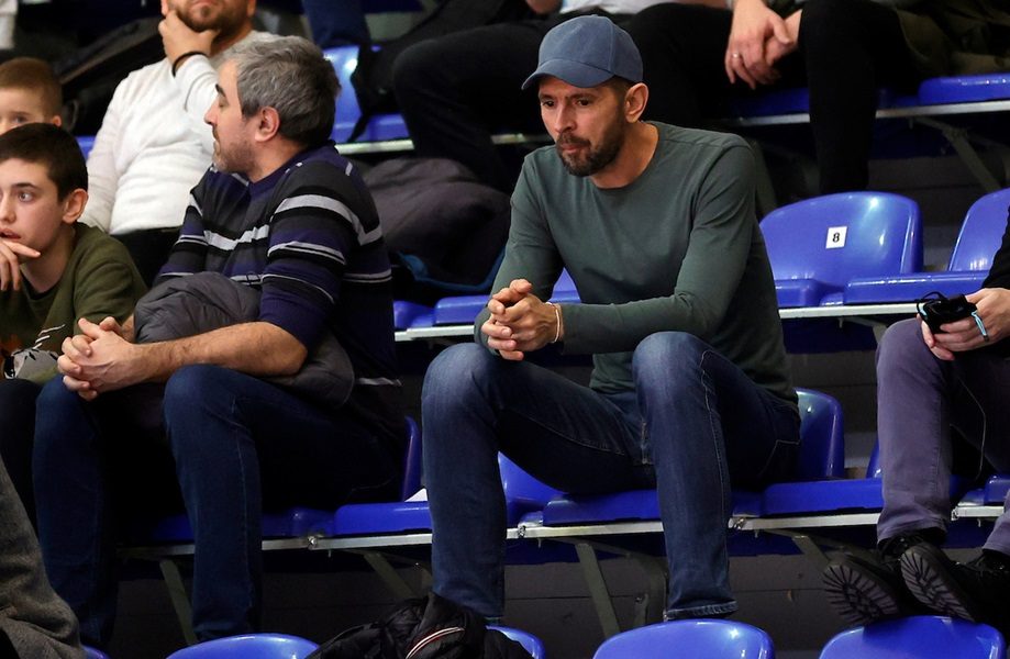 Lončar kritikuje jednog igrača: Opustio se, okreće se ka sudijama i gestikulira