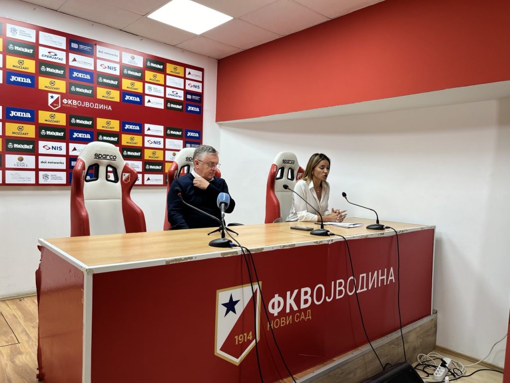 SIVIĆ SE KUNE U SVOG KAPITENA: Lako je da budete trener Novog Pazara kada u ekipi imate Adema Ljajića!