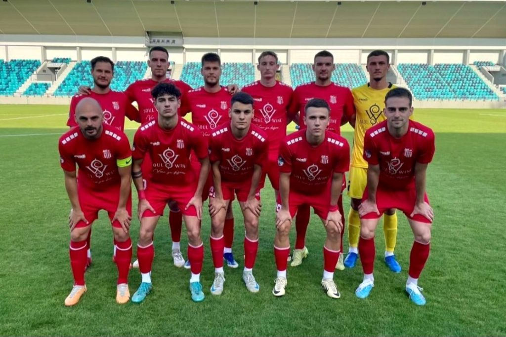 BANATSKA KOŠAVA Iz drugog plana grabe ka vrhu prvoligaškog karavana (VIDEO)