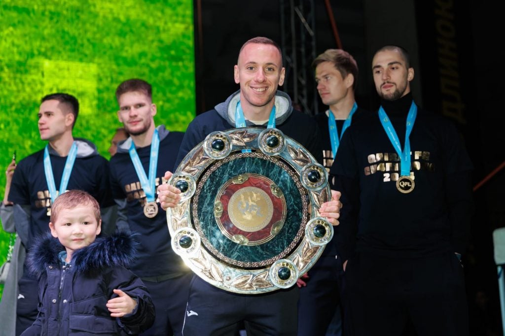 SRBIN ZA ČETIRI MESECA STIGAO DO TITULE – STANOJEV ZA MBS: Neverovatan je osećaj biti šampion! (FOTO)