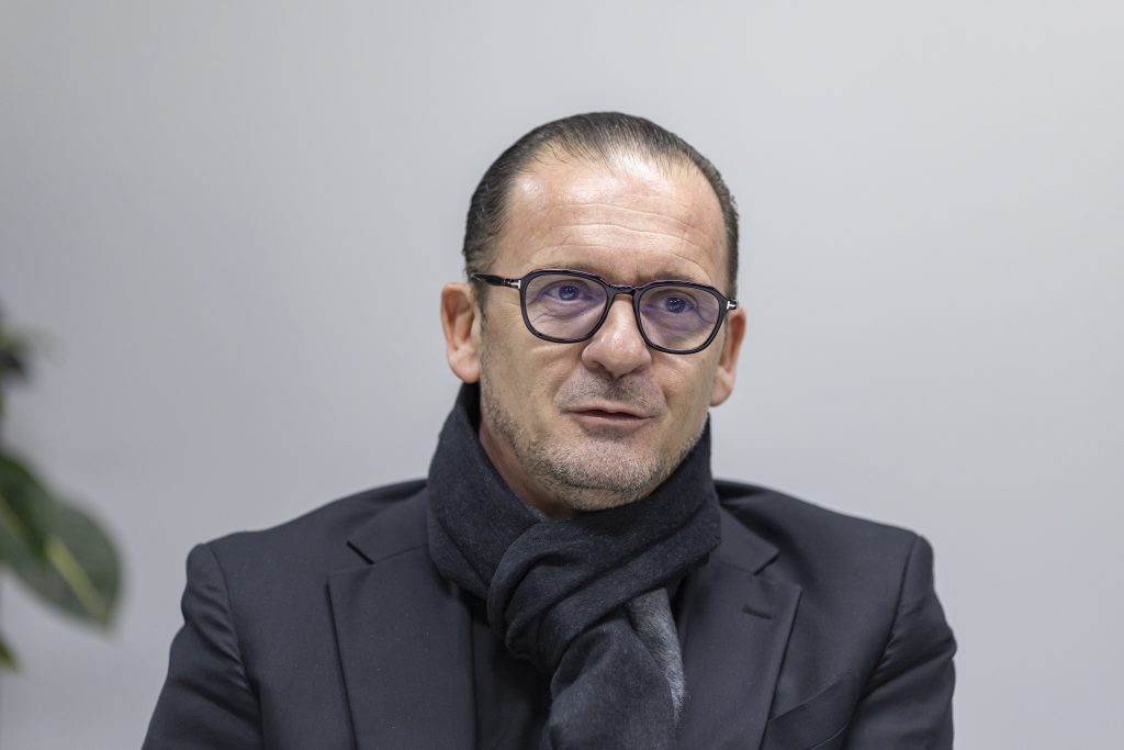 MOŽE LI TAMO DA PRONAĐE NEKO POJAČANJE ZA PARTIZAN? Mijatović na proslavi Ajaksa sa legendama Reala (FOTO)