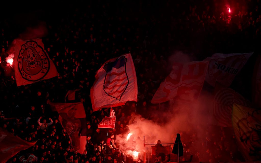 ERUPCIJA ODUŠEVLJENJA NA „MARAKANI“ Zvezdine pristalice poslale jasnu poruku Nemcima (VIDEO)