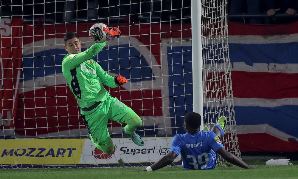 NIJE ODUSTAJAO Od margine u omladincima do debija u Ligi šampiona! Uspelo golmansko školovanje…