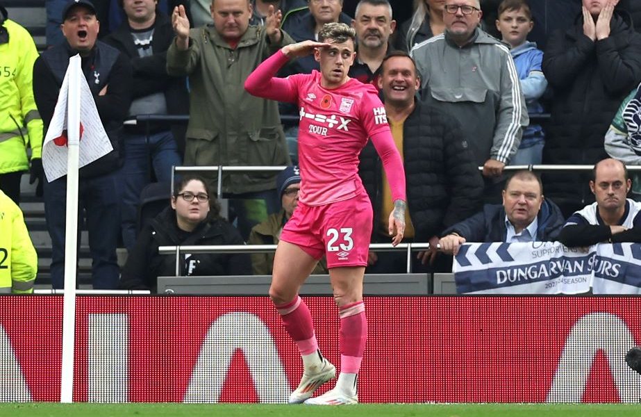 PREMIJER LIGA Totenhem šokiran kod kuće, prva slast Ipsviča uz gol makazicama (VIDEO)