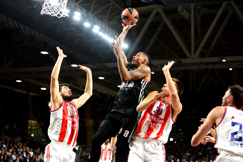 OČAJNA TREĆA DEONICA Zvezda postigla svega 13 poena, Virtus ulazi u završnicu sa „+6“ (VIDEO) (VIDEO)