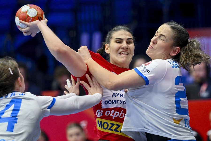ŠTETA Srpske rukometašice imale željeno vođstvo od pet golova, ali pretrpele i treći poraz na EP